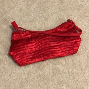 Shiny red clutch